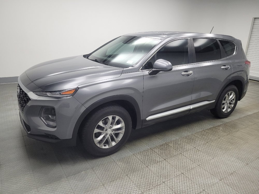 Used 2019 Hyundai Santa Fe SE FWD image 2