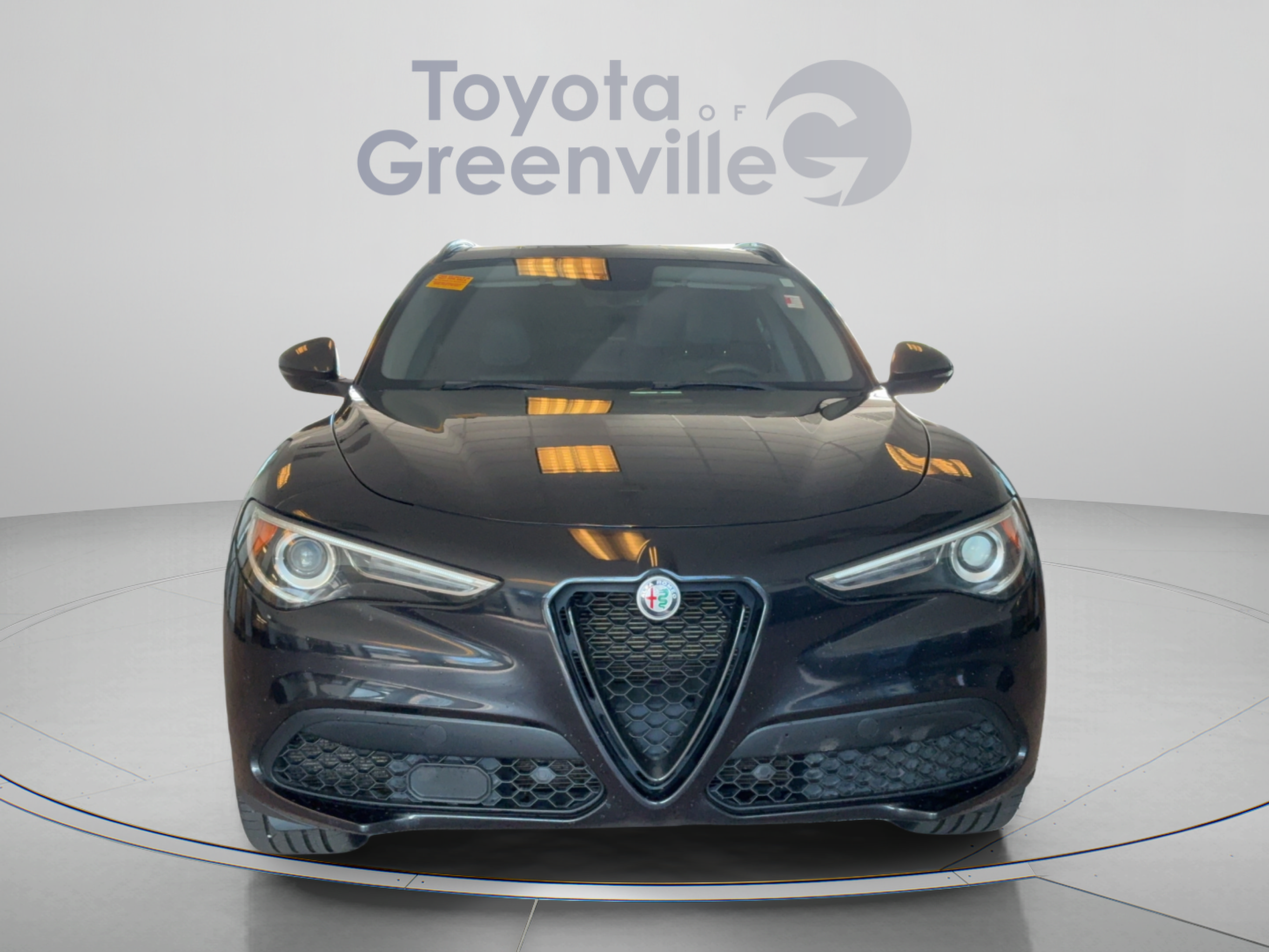 Used 2019 Alfa Romeo Stelvio Ti w/ Nero Edizione AWD/4WD image 9
