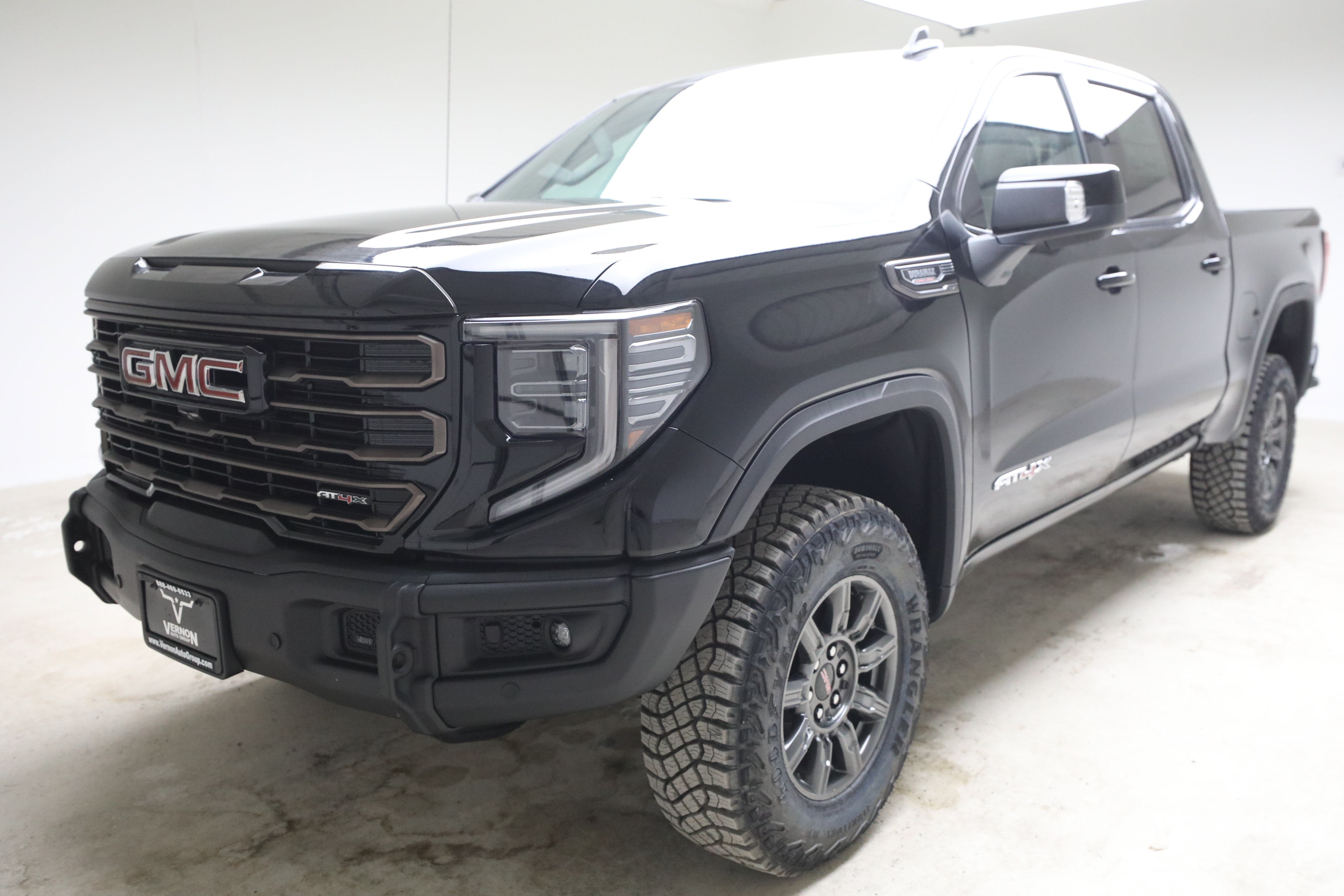 New 2026 GMC Sierra 1500 AT4X AWD/4WD image 1