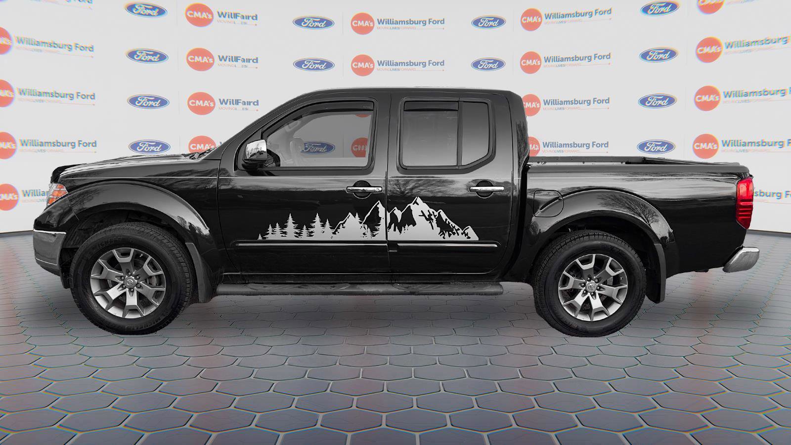 Used 2019 Nissan Frontier SL image 5