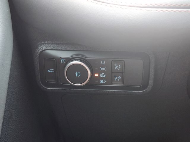 New 2026 Ford Explorer Active w/ Active Comfort Package RWD image 22