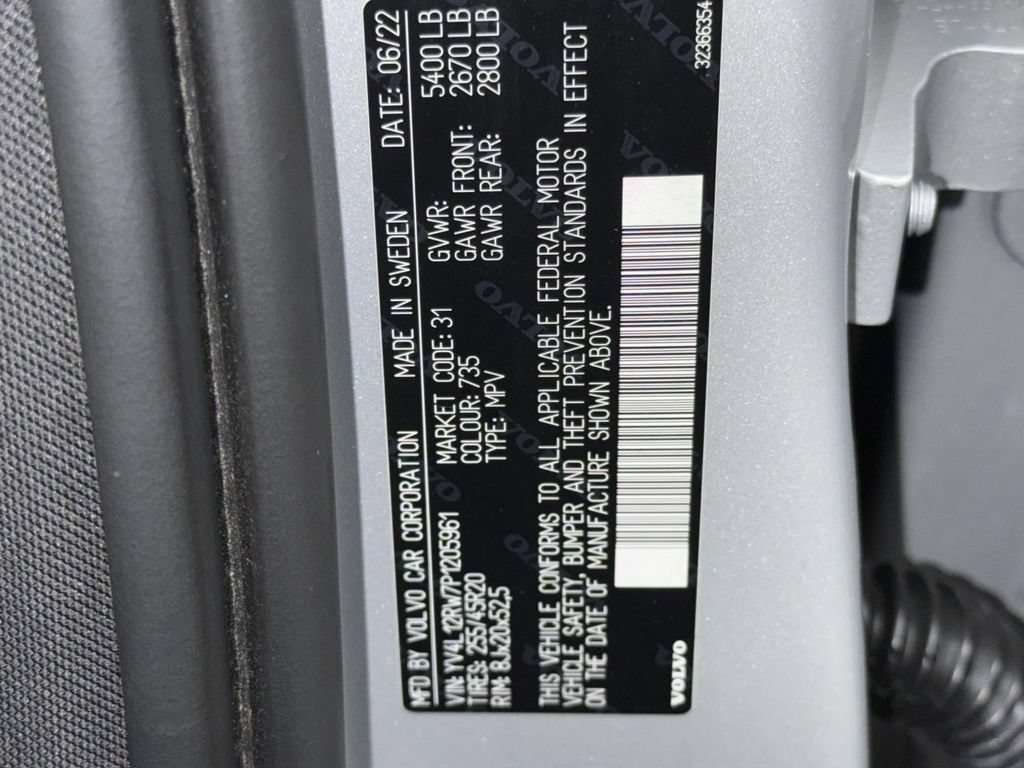 Used 2023 Volvo XC60 B5 Plus w/ Climate Package AWD/4WD image 32
