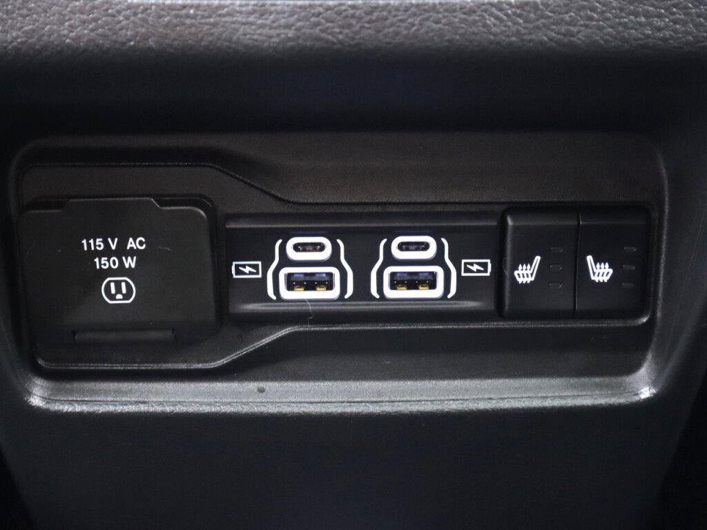 Used 2023 Jeep Grand Cherokee 30th Anniversary image 41