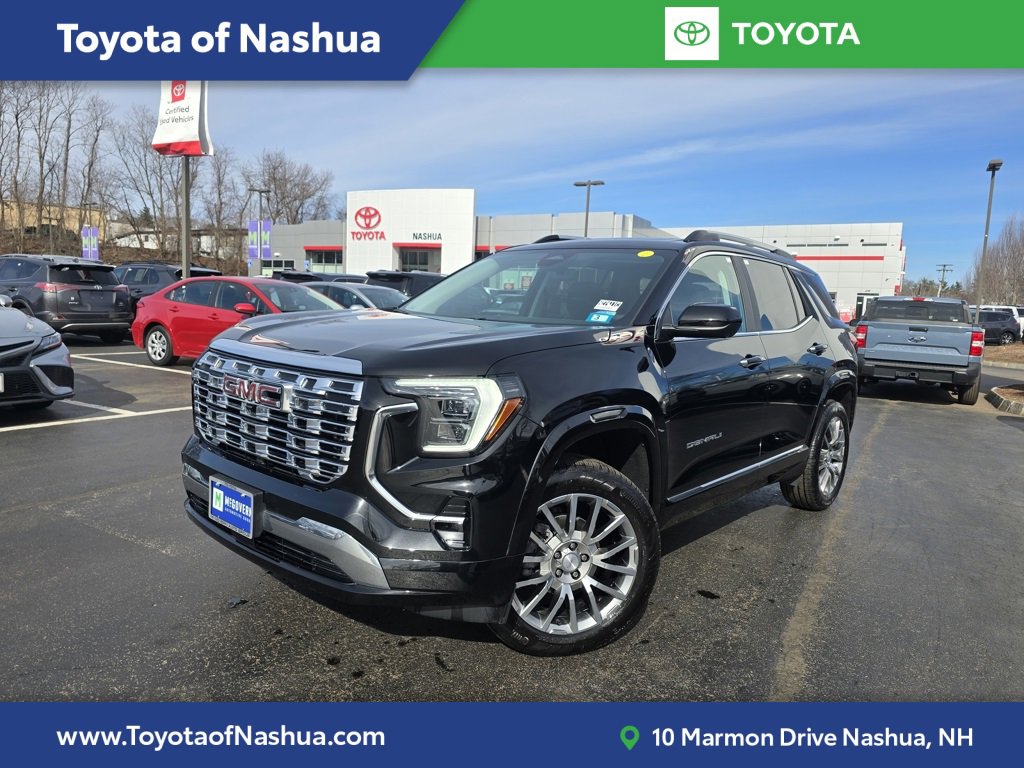 Used 2026 GMC Terrain Denali image 1