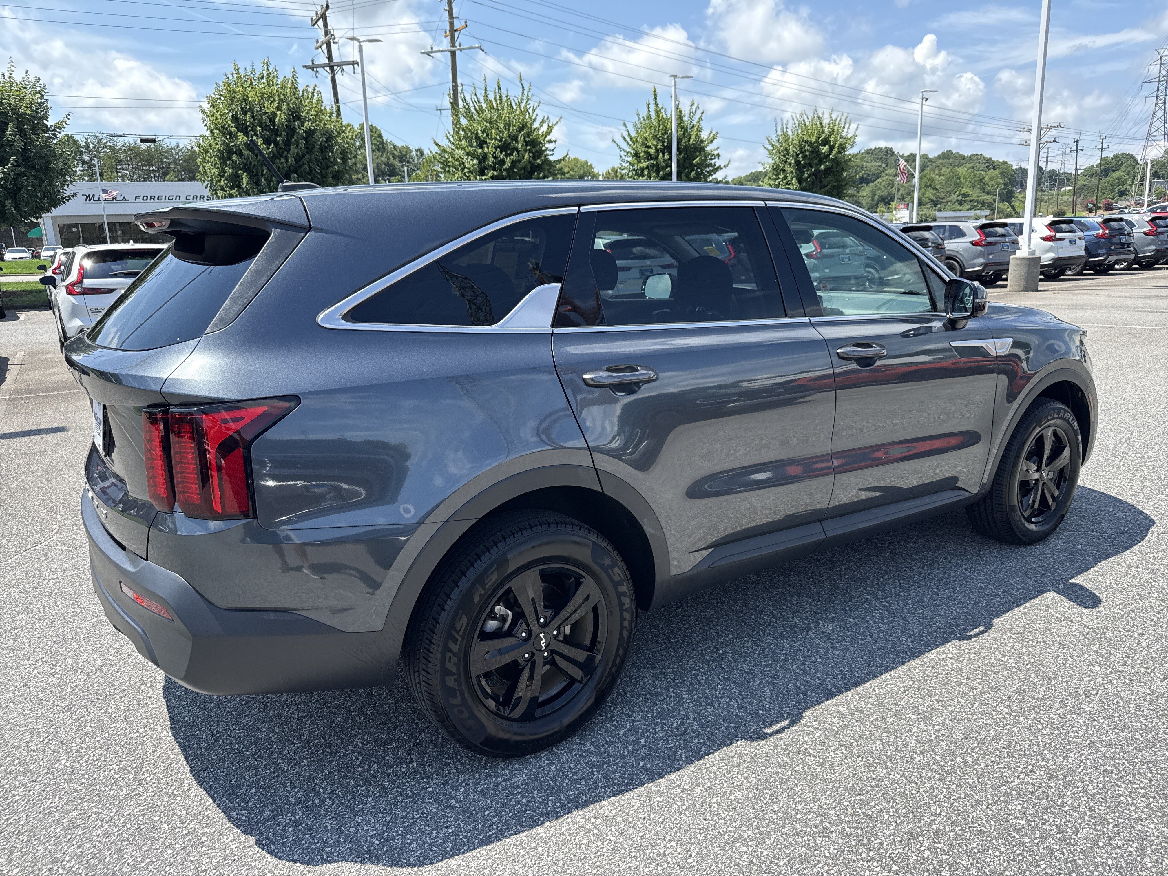 Used 2022 Kia Sorento LX AWD/4WD image 10