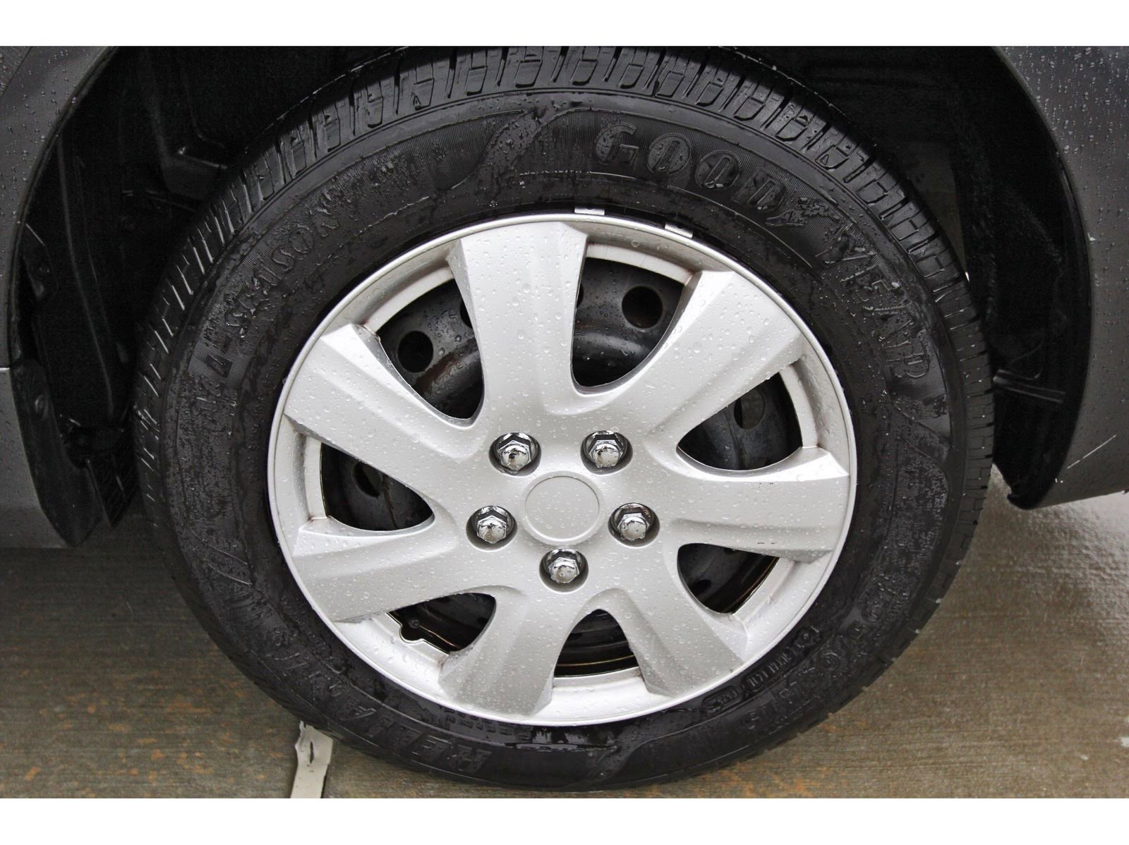 Used 2010 Toyota Corolla LE FWD image 28