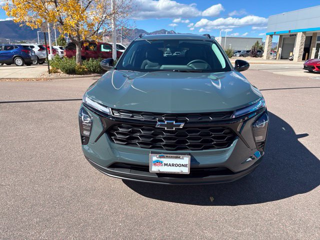 New 2026 Chevrolet Trax LT w/ Driver Confidence Package FWD image 2