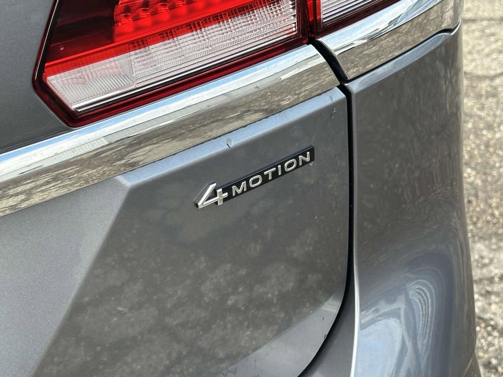 Certified 2023 Volkswagen Atlas SE w/ Panoramic Sunroof Package image 11