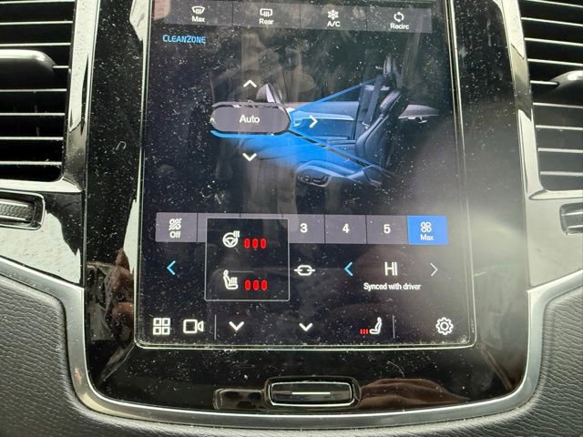 Used 2023 Volvo XC90 B6 Plus w/ Protection Package Premier image 11