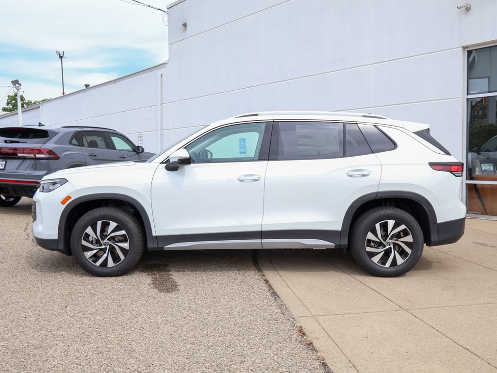 New 2026 Volkswagen Tiguan S AWD/4WD image 2