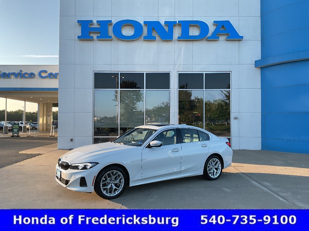 Used 2026 BMW 330i xDrive Sedan AWD/4WD image 1