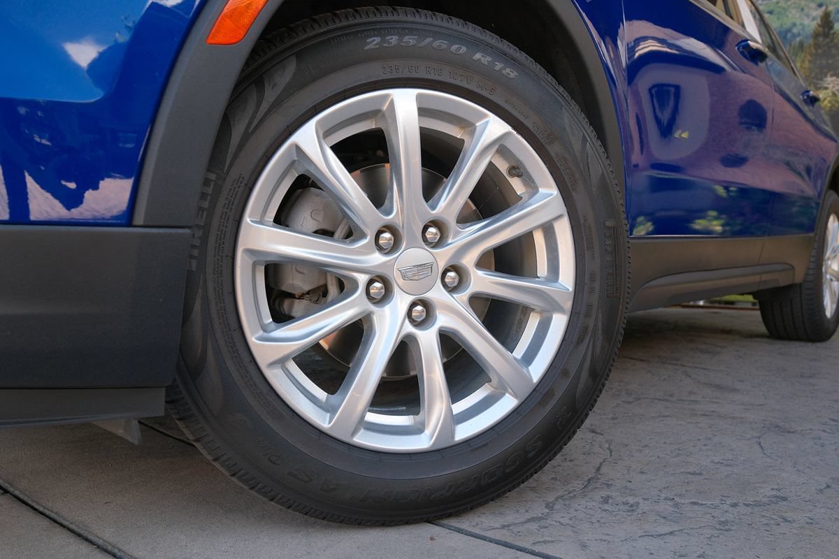 Used 2021 Cadillac XT4 Luxury FWD image 44