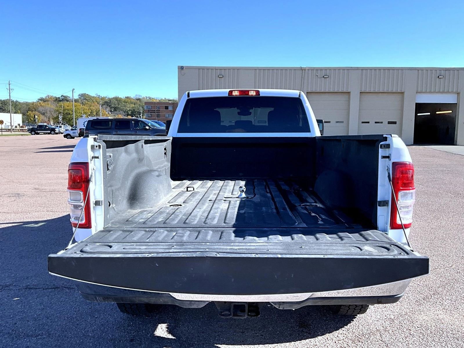 Used 2024 RAM 3500 Big Horn AWD/4WD image 9