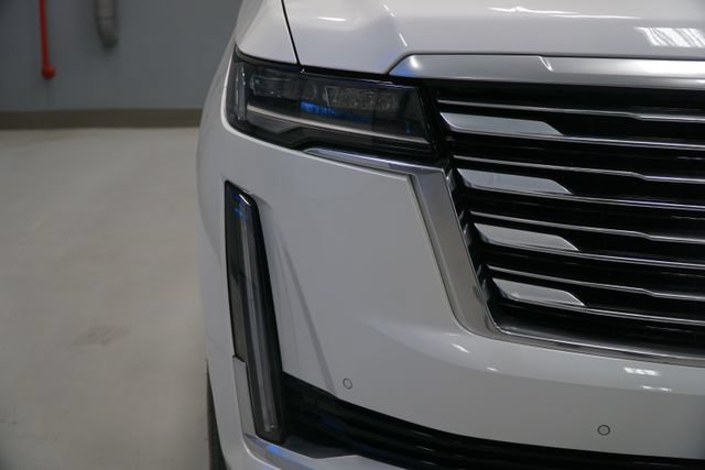Used 2023 Cadillac Escalade Premium Luxury Platinum AWD/4WD image 10