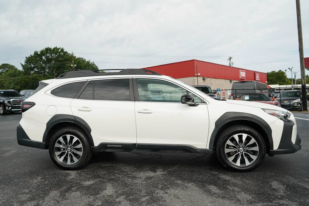 Used 2024 Subaru Outback Limited AWD/4WD image 2