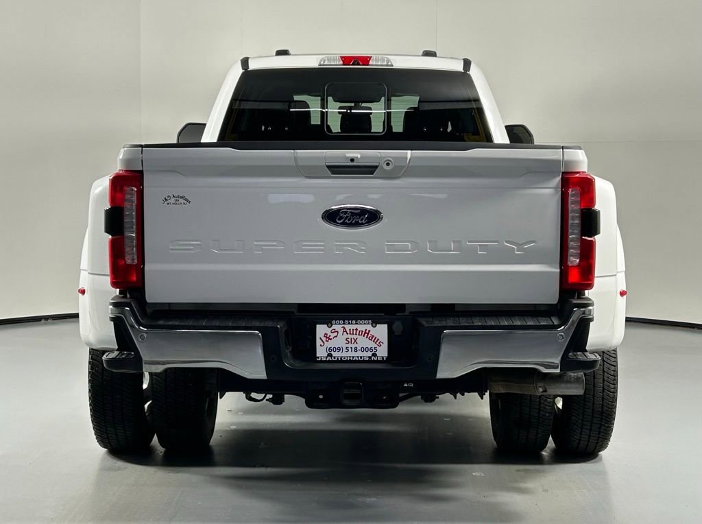 Used 2024 Ford F350 Lariat w/ Lariat Ultimate Package image 6