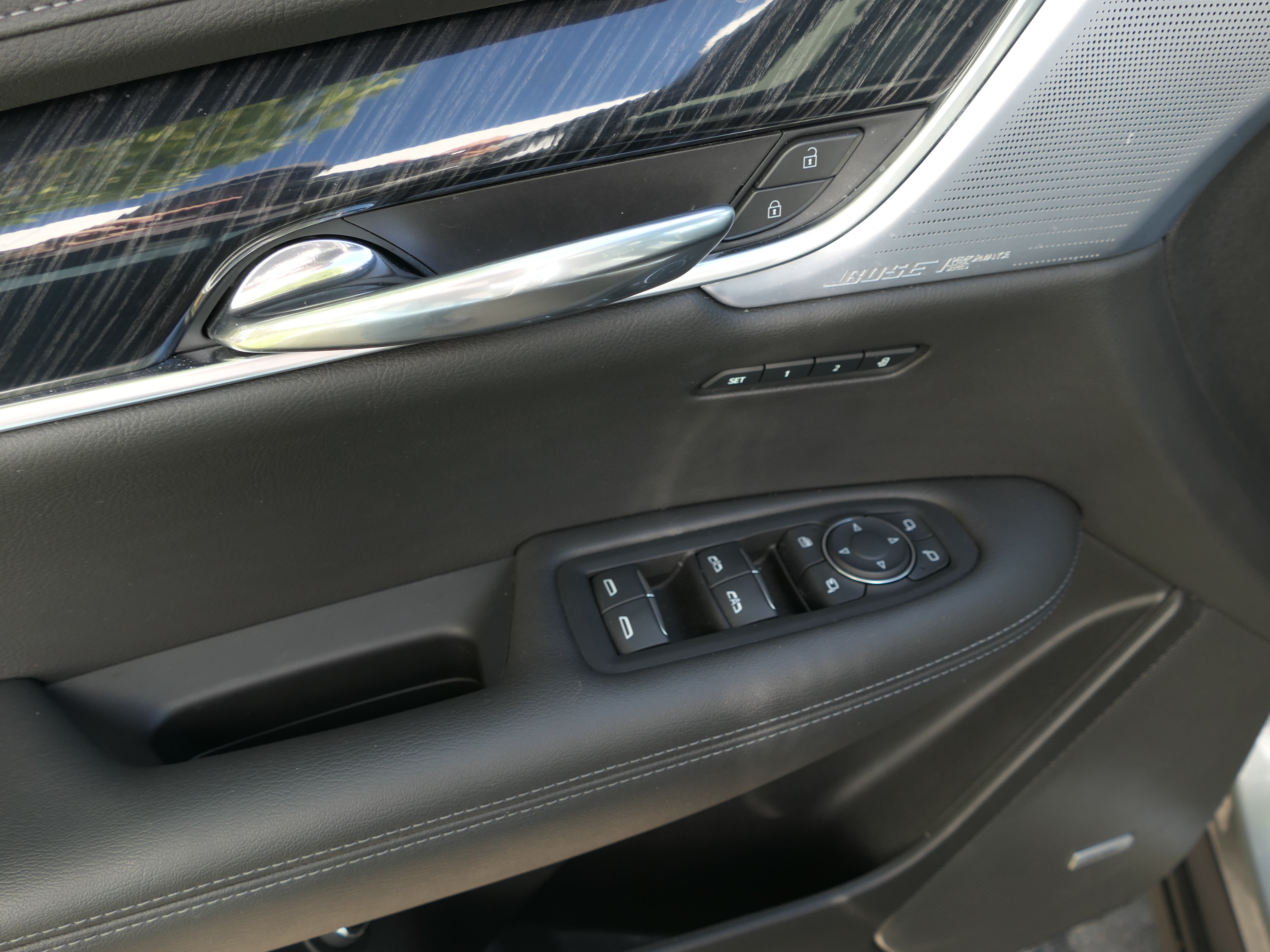Certified 2025 Cadillac XT6 Premium Luxury FWD image 15