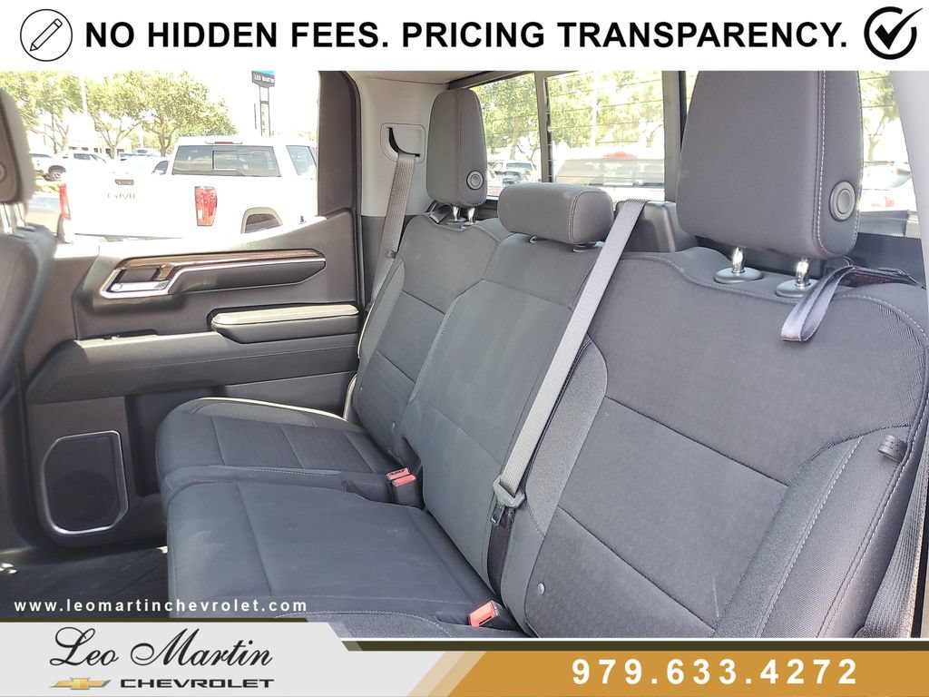 Used 2024 Chevrolet Silverado 1500 LT w/ Safety Package AWD/4WD image 10