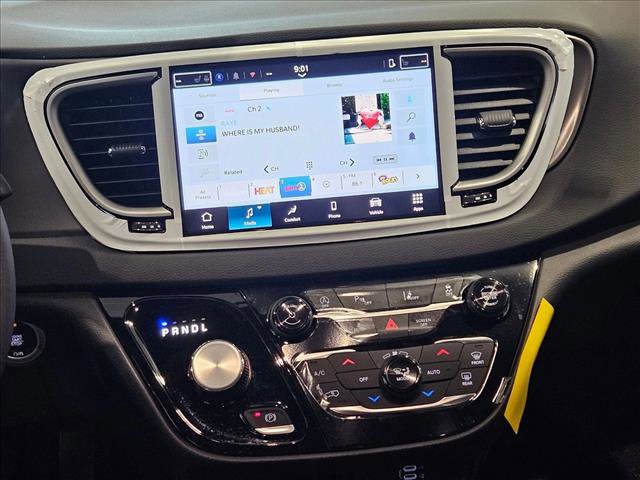 New 2026 Chrysler Voyager LX image 11