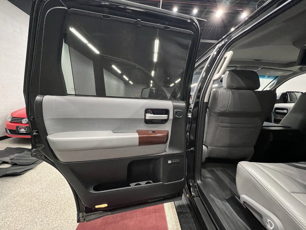 Used 2012 Toyota Sequoia Platinum image 23