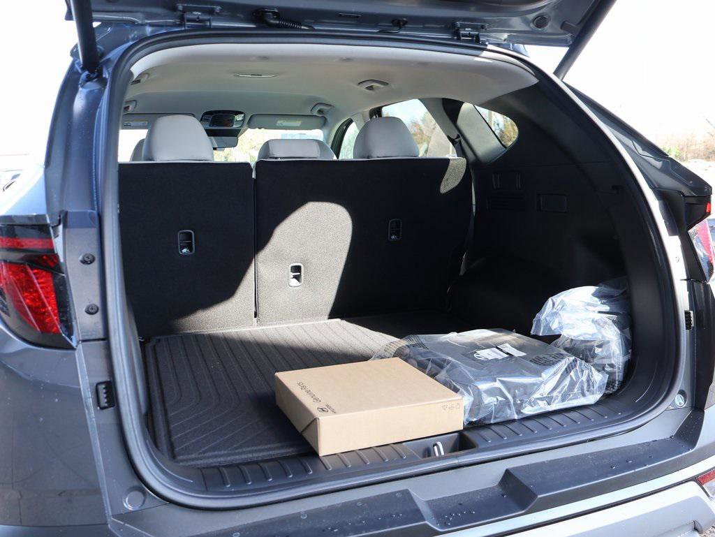 New 2026 Hyundai Tucson SEL image 16