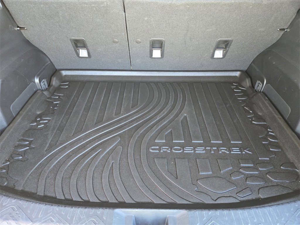 Used 2024 Subaru Crosstrek 2.0i Premium image 32