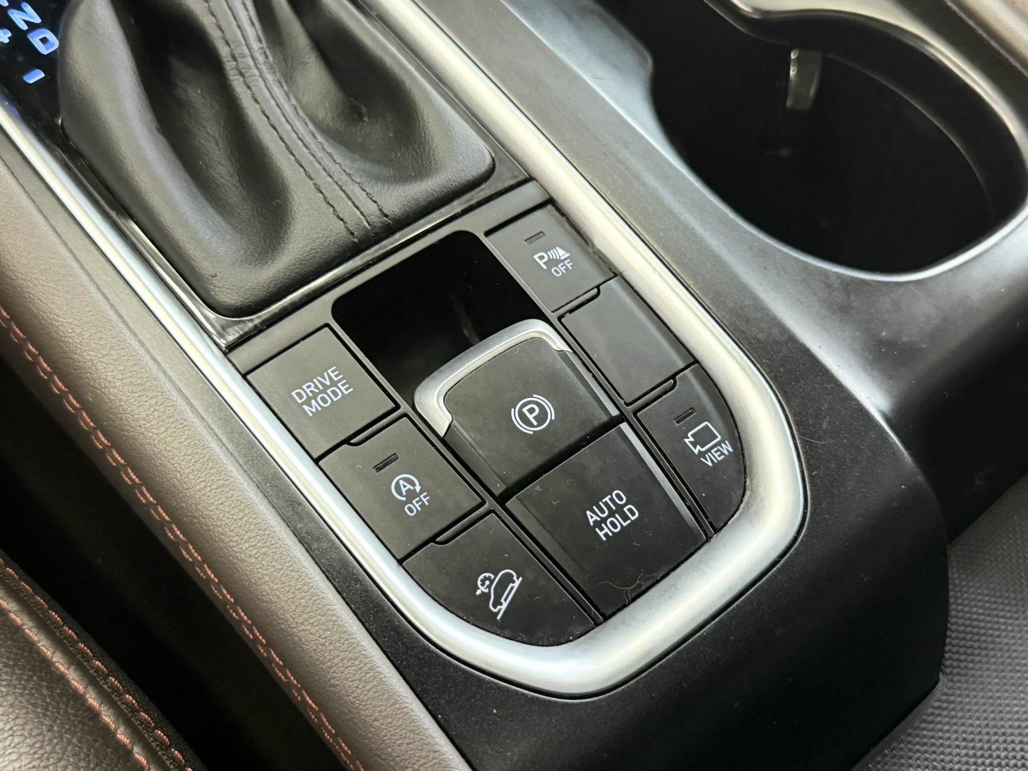 Used 2019 Hyundai Santa Fe AWD w/ Cargo Package image 20