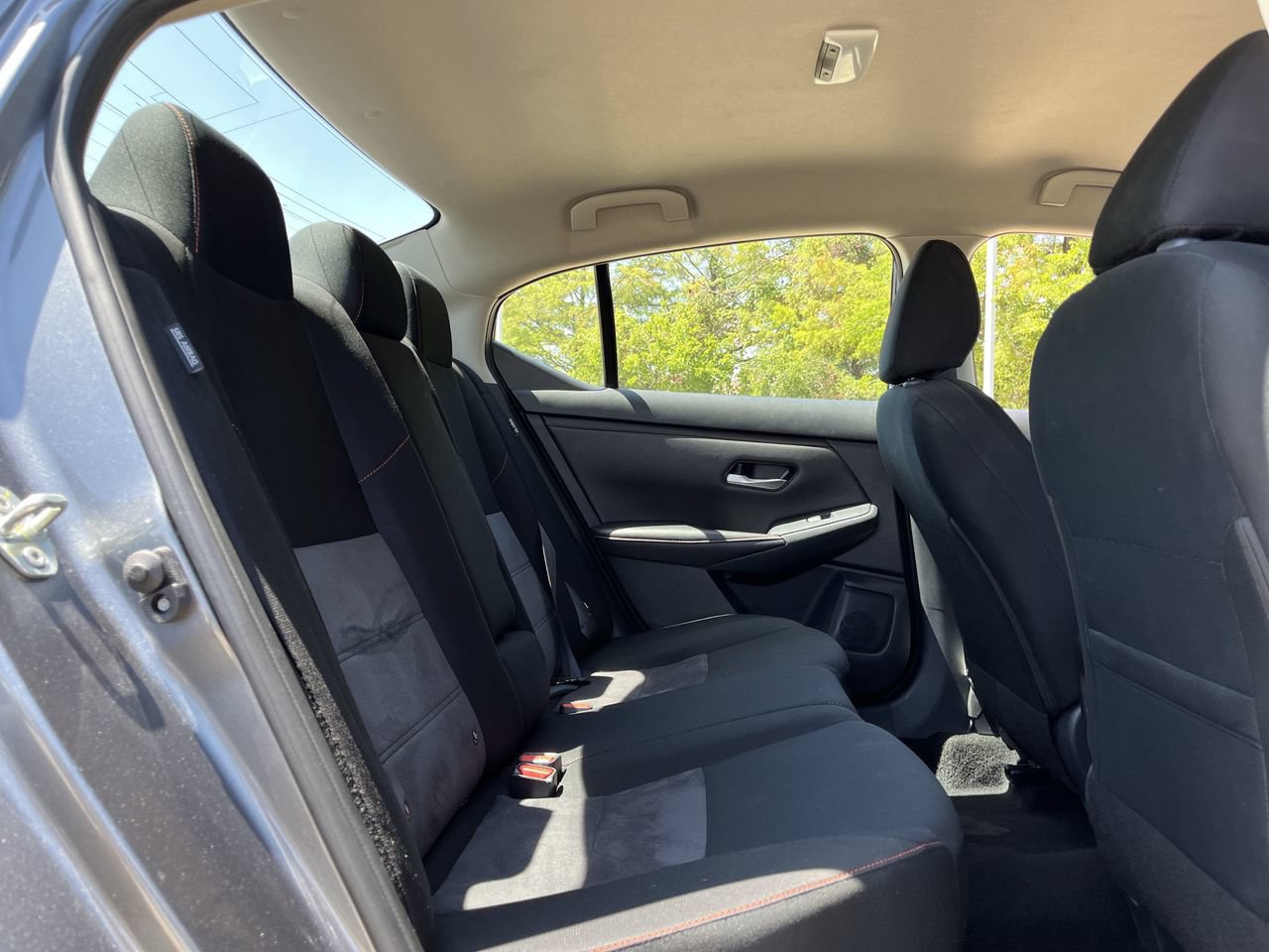 Used 2025 Nissan Sentra SR FWD image 26