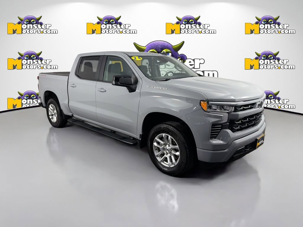 Used 2024 Chevrolet Silverado 1500 RST AWD/4WD image 3