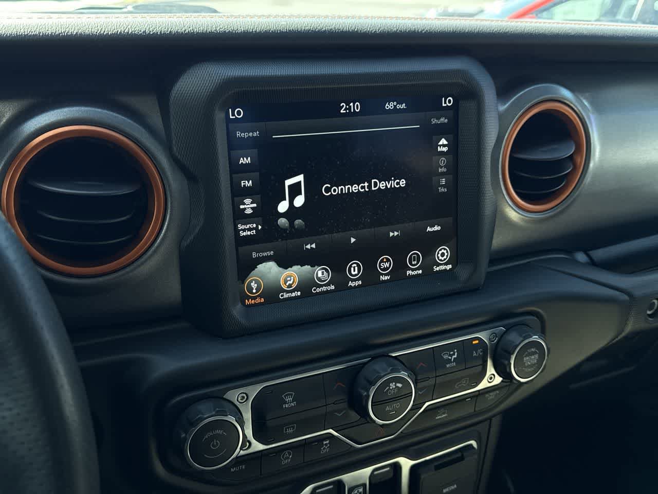 Used 2022 Jeep Gladiator Mojave image 17