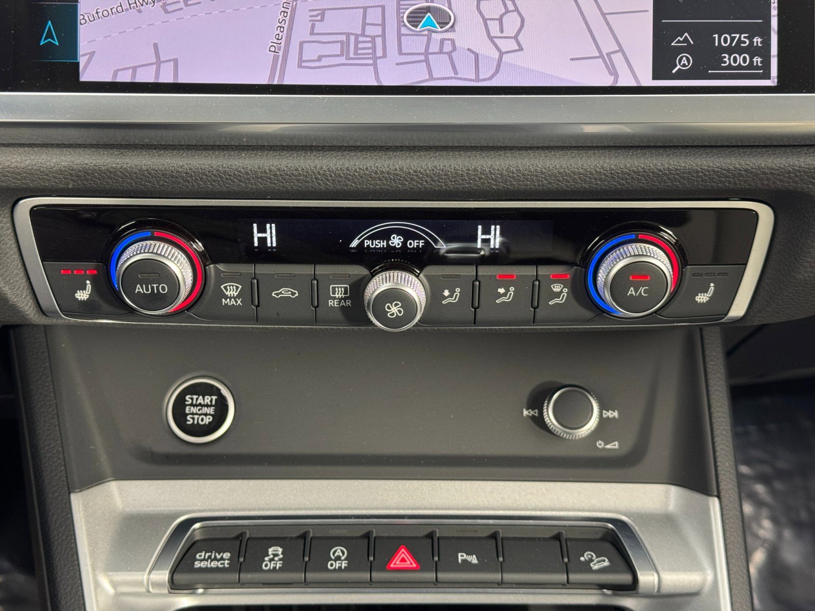 Used 2023 Audi Q3 2.0T Premium Plus image 29