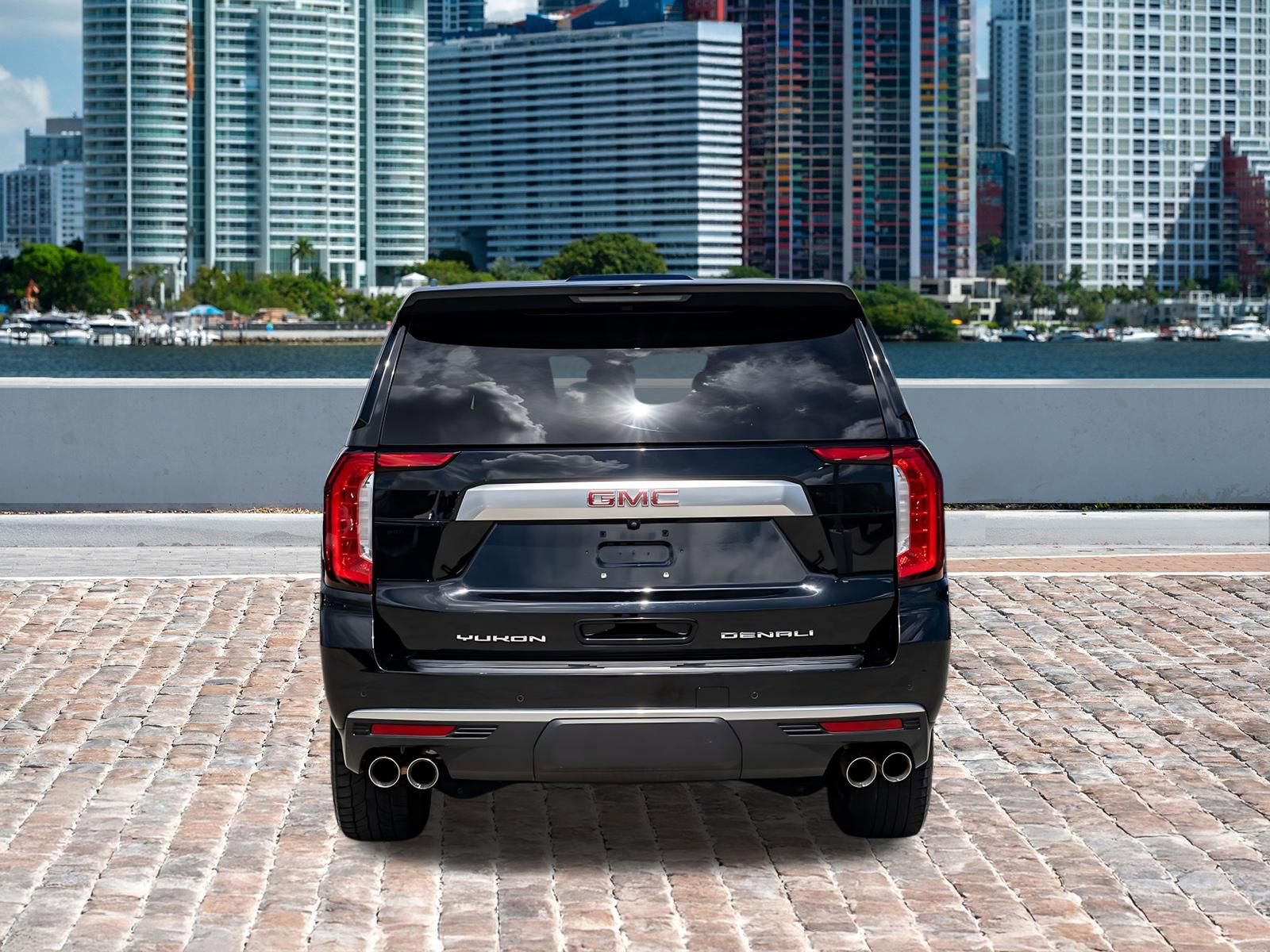 Used 2024 GMC Yukon XL Denali image 6