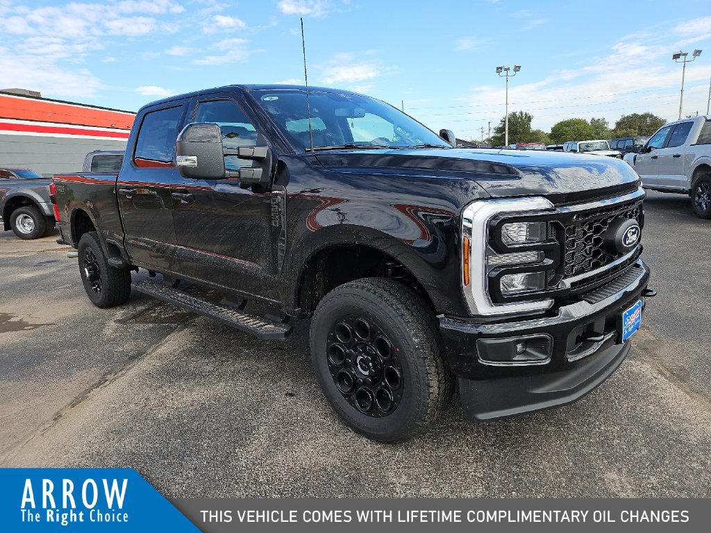 New 2027 Ford F250 Lariat w/ Black Appearance Package