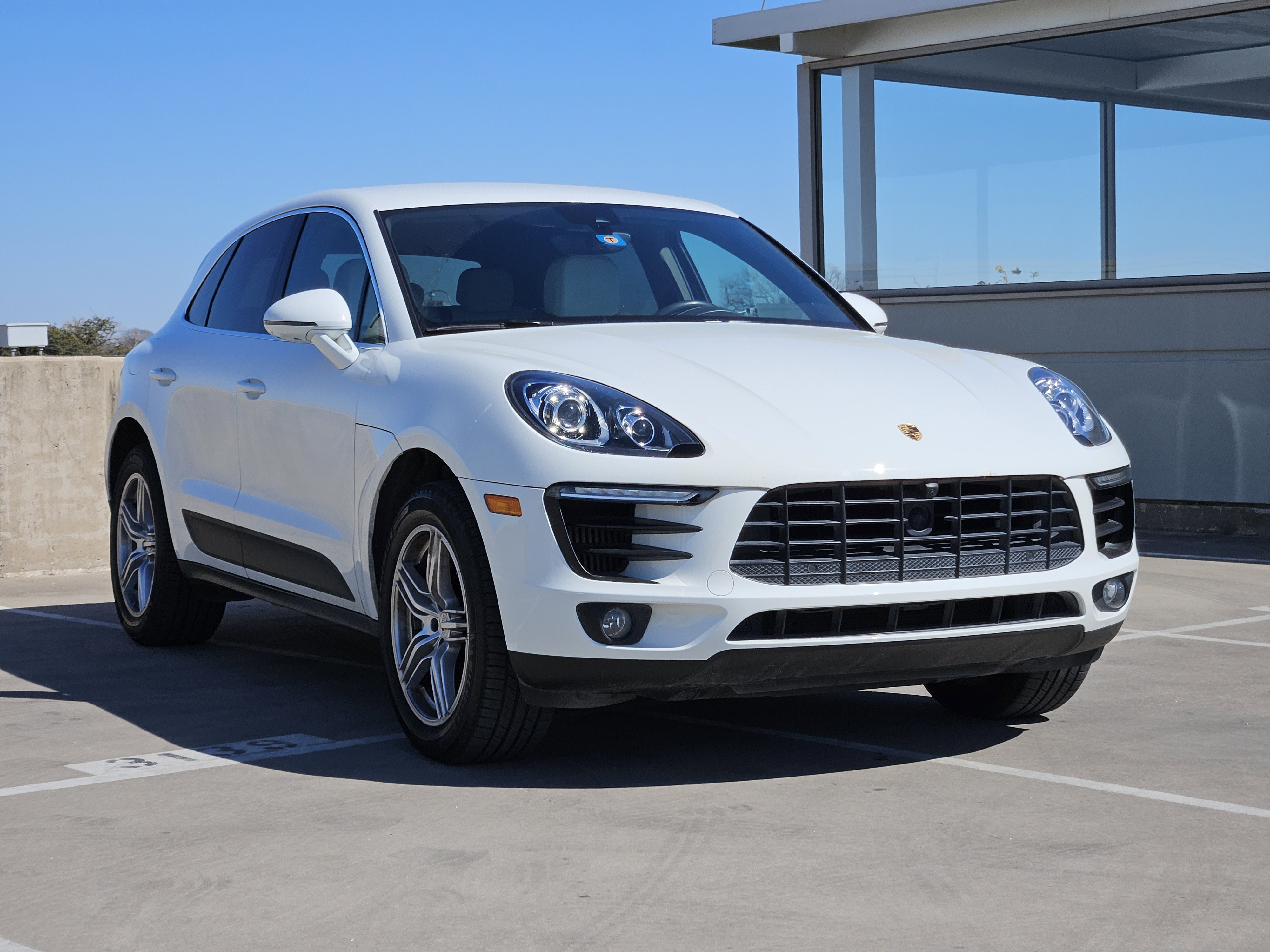 Used 2017 Porsche Macan S image 10