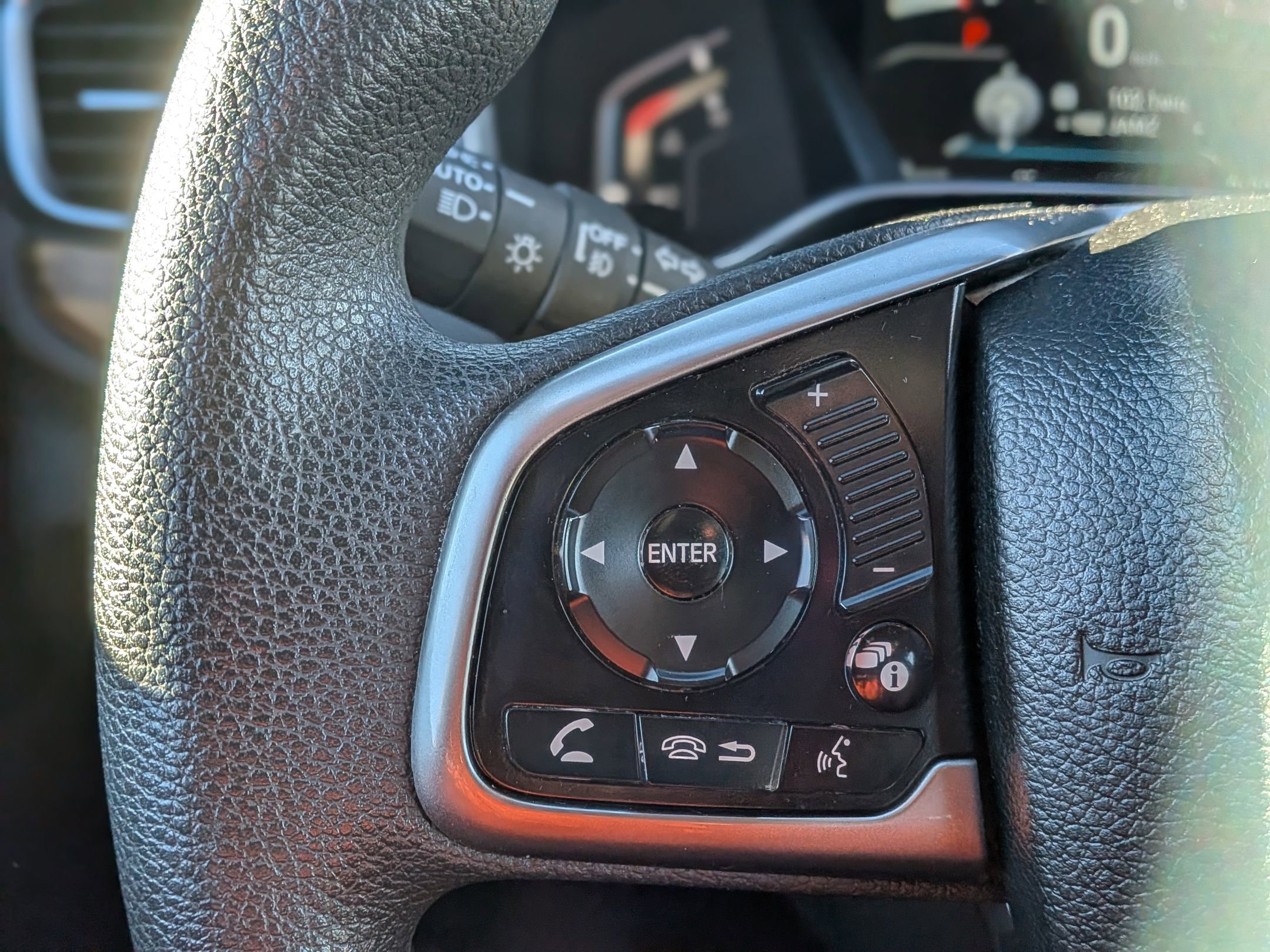 Used 2018 Honda CR-V EX image 21