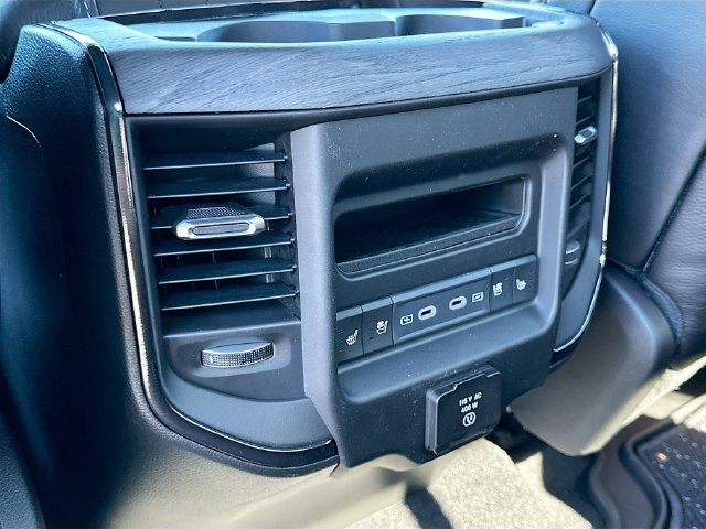 New 2026 RAM 1500 Limited w/ Body Color Bumper Group AWD/4WD image 18