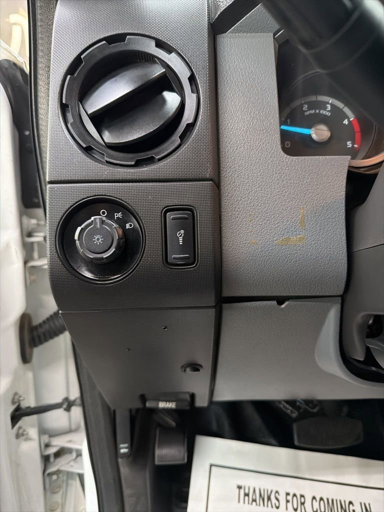Used 2014 Ford F550 4x4 Crew Cab Super Duty image 22
