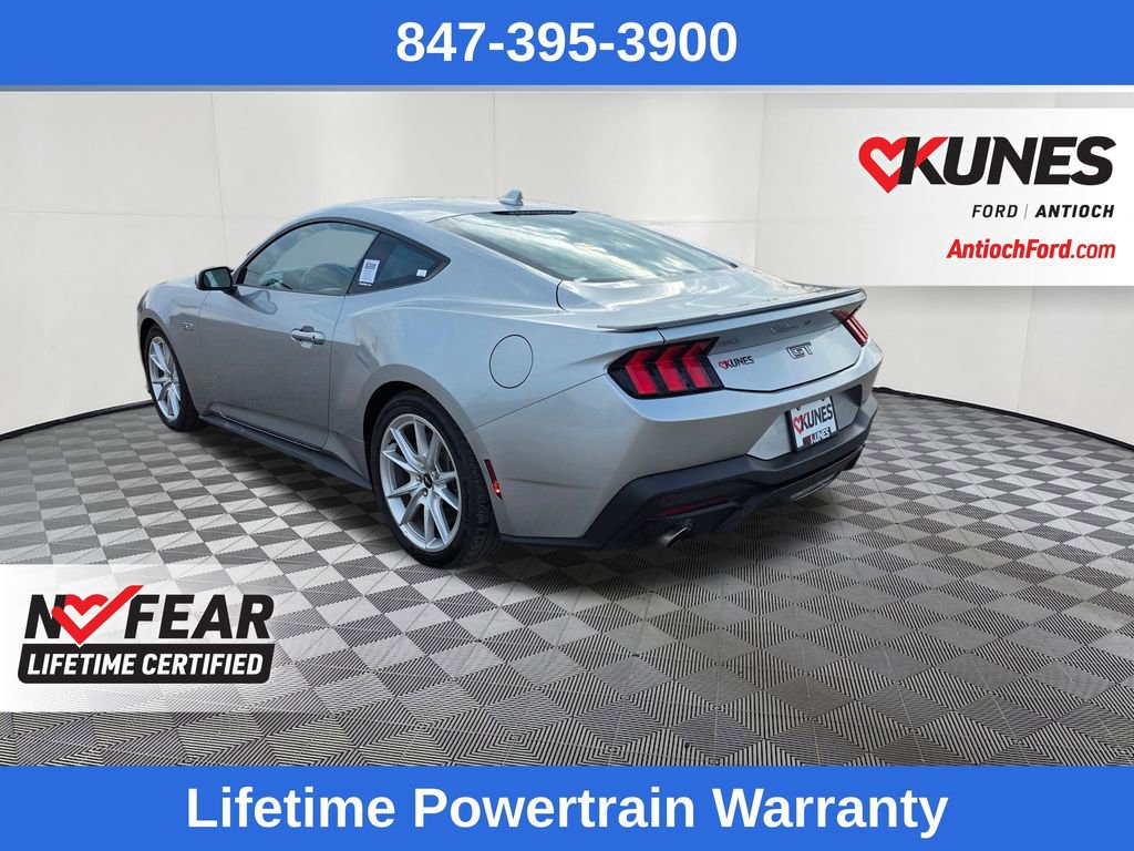 Used 2025 Ford Mustang GT Premium image 5