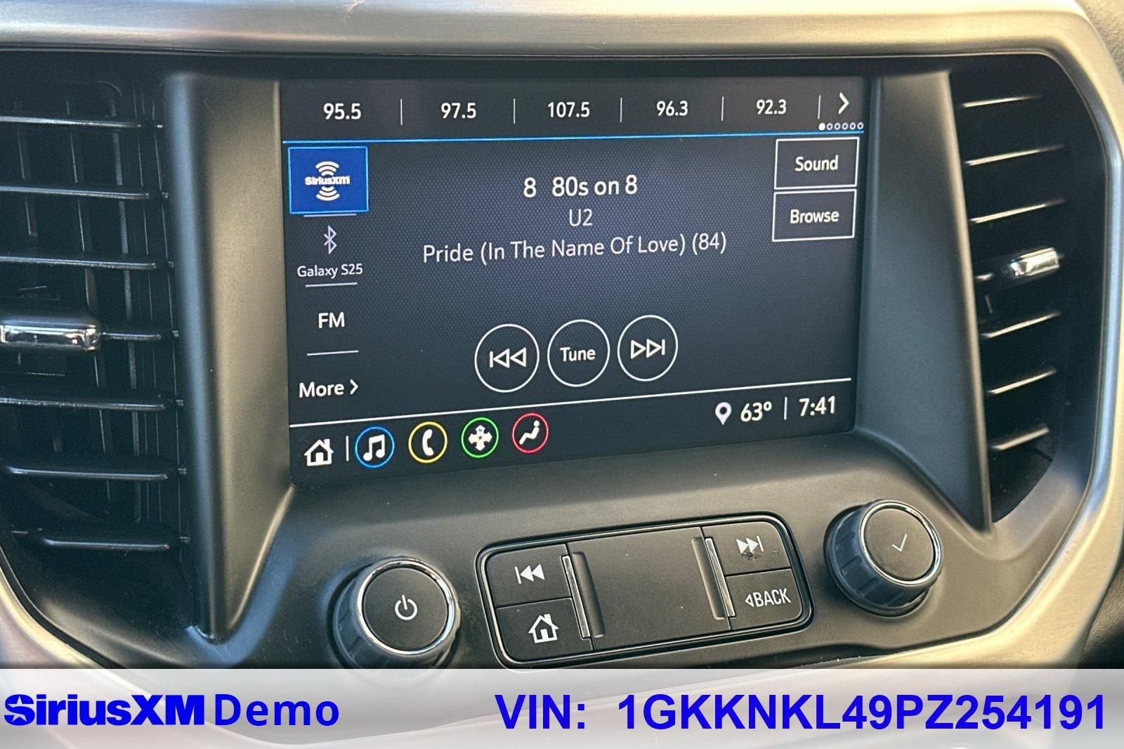 Certified 2023 GMC Acadia SLE w/ Elevation Edition image 40