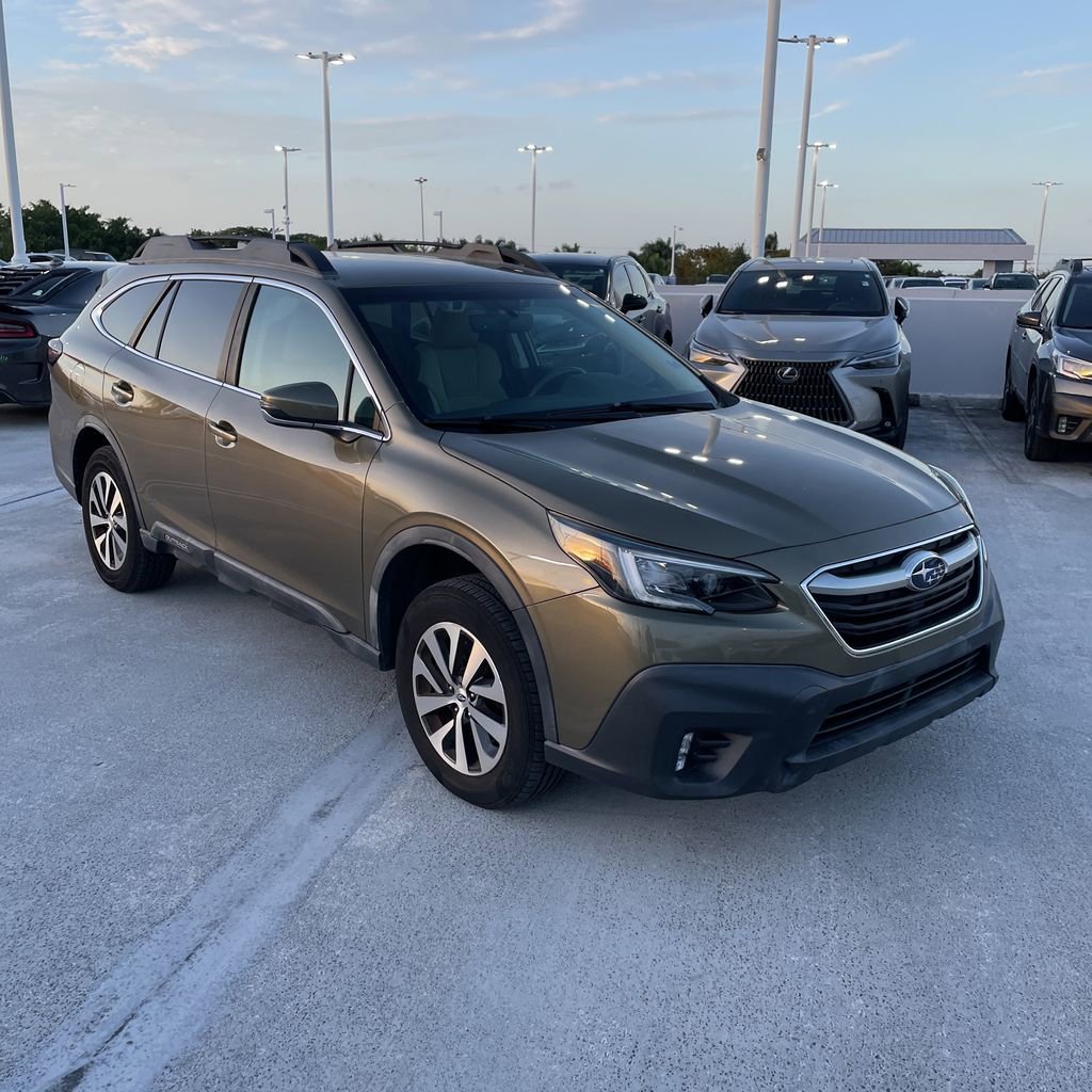 Used 2020 Subaru Outback Premium image 3