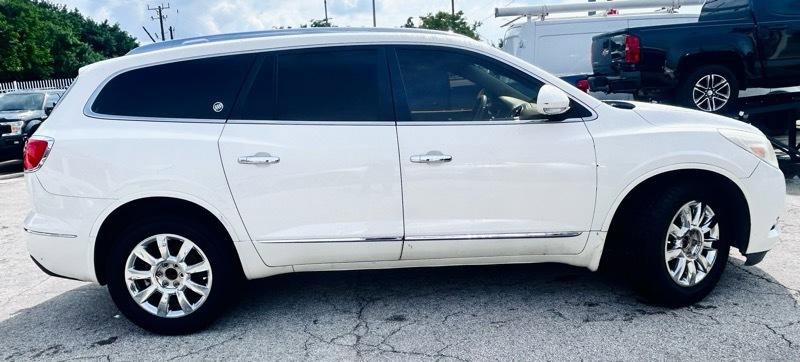 Used 2014 Buick Enclave Leather w/ Trailering Provision Package FWD image 6