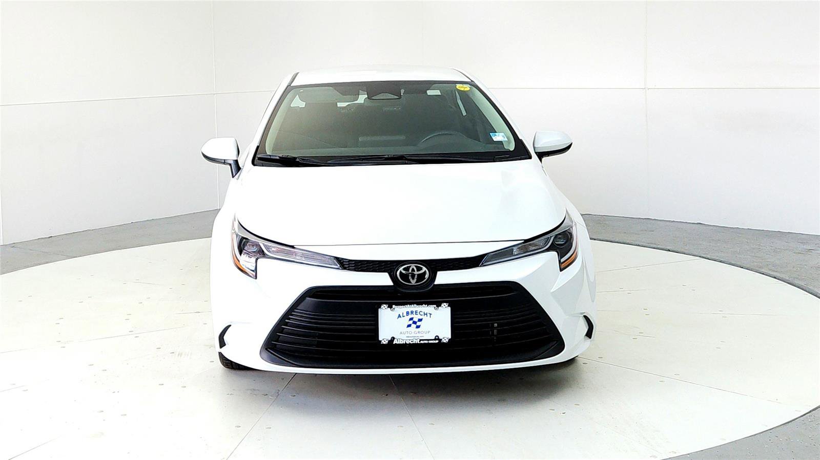 New 2026 Toyota Corolla LE FWD image 8
