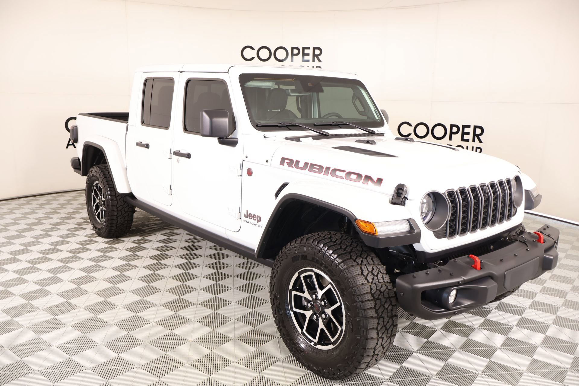 Used 2025 Jeep Gladiator Rubicon AWD/4WD image 1