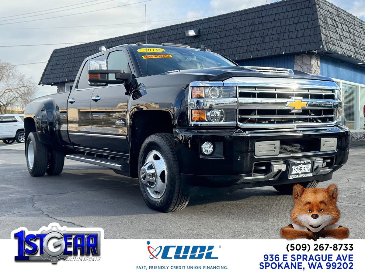 Used 2019 Chevrolet Silverado 3500 High Country image 1