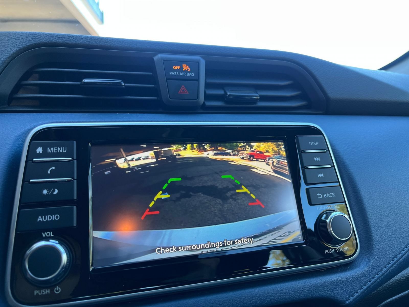 Used 2025 Nissan Versa SV FWD image 19