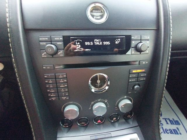 Used 2007 Aston Martin V8 Vantage Coupe image 37