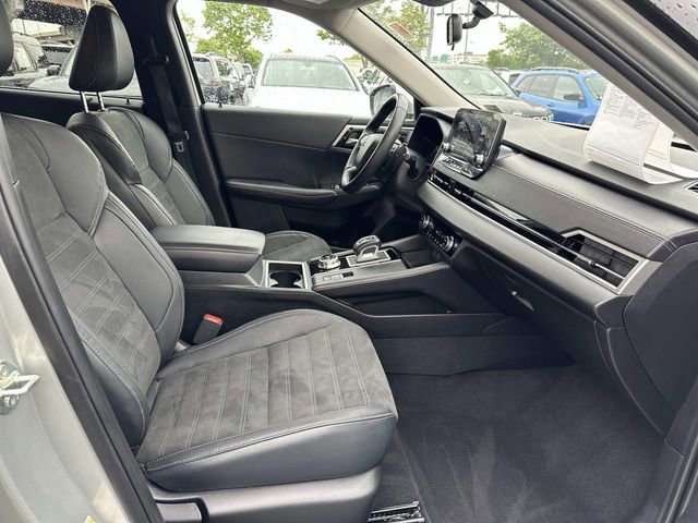 Used 2023 Mitsubishi Outlander SE AWD/4WD image 10