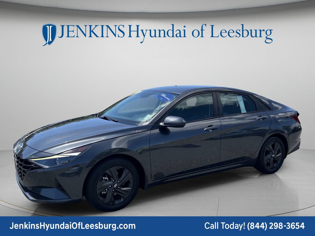Certified 2023 Hyundai Elantra SEL FWD image 11