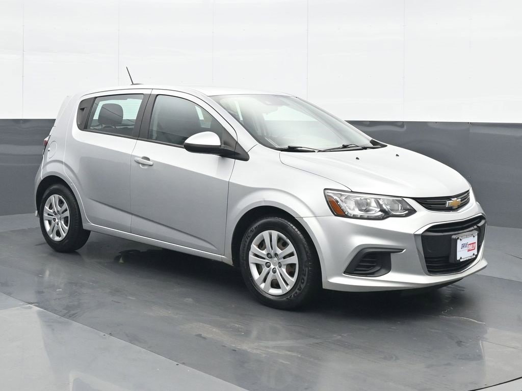 Used 2019 Chevrolet Sonic LT image 9