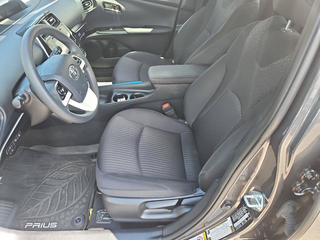 Used 2018 Toyota Prius Two w/ Prius Two Safety Plus Package FWD image 11